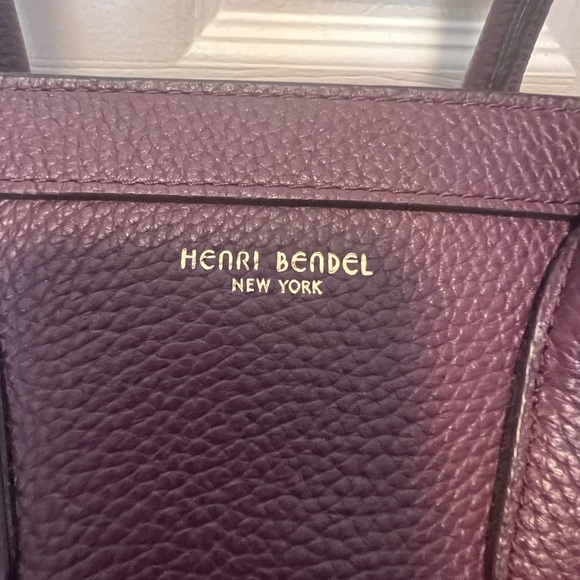 100% authentic Henri Bendel maroon tote bag - Picture 3 of 8